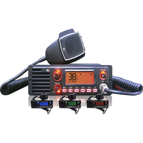 Danita 840 EVO 12/24 27MHz transceiver met vier kleuren instelbaar display