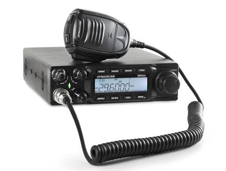 Dynascan 10M66 mobiele 10M transceiver