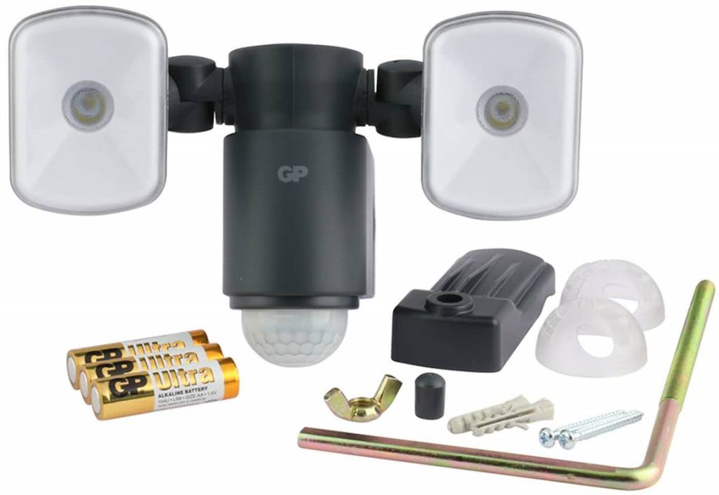 GP Safeguard RF2 buitenlamp met twee spots op batterijen met meegeleverde accessoires