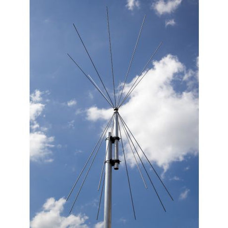 Moonraker Scanking Royal Double Discone 2000 scanner antenne  aan een mast in de lucht