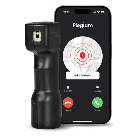 Plegium smart defence spray met App waarin jouw contactpersonen een telefoontje krijgen en jouw GPS-locatie