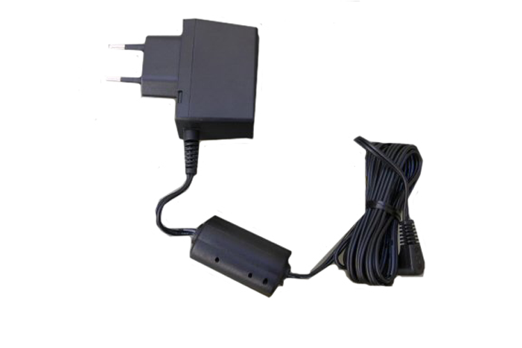 Uniden AD-1116 230V lader met adapter voor de Uniden UBC-3500XLT scanner