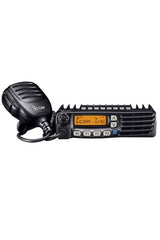 Icom IC-F5022 VHF transceiver met microfoon en luidspreker aan de voorzijde